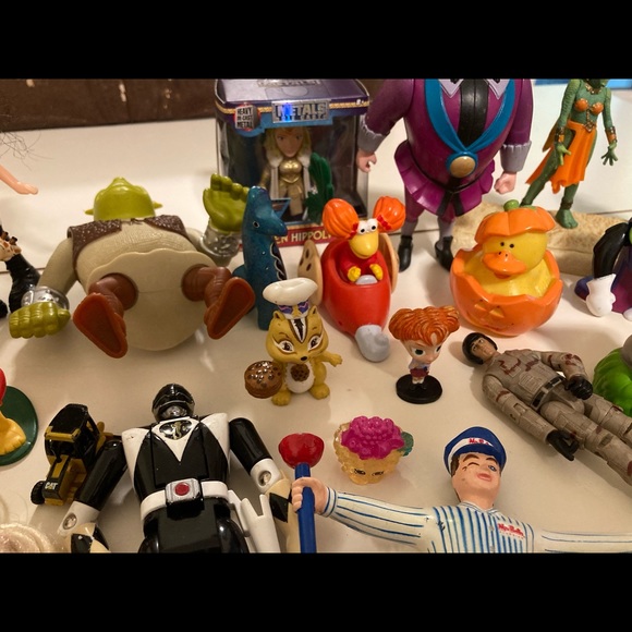 Huge toy lot action figures 44 toys included - Picture 8 of 9